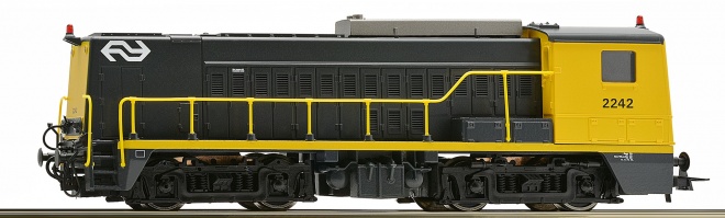 Diesel Locomotive class 2200<br /><a href='images/pictures/Roco/229452.jpg' target='_blank'>Full size image</a>
